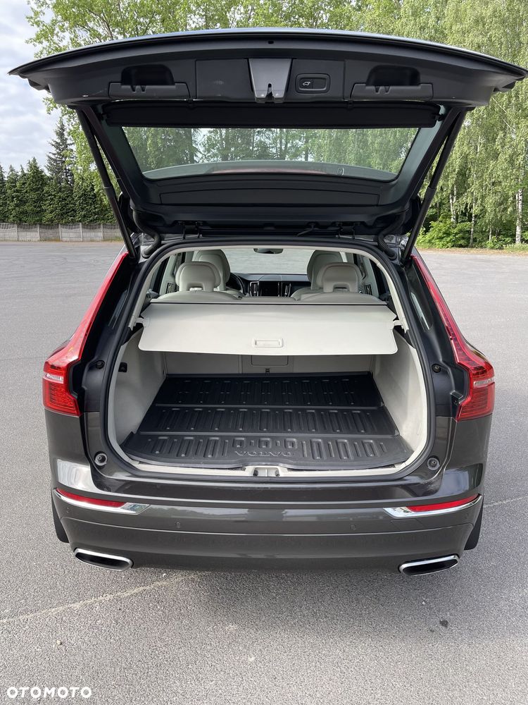 Volvo XC 60 D5 SCR AWD Inscription - 18
