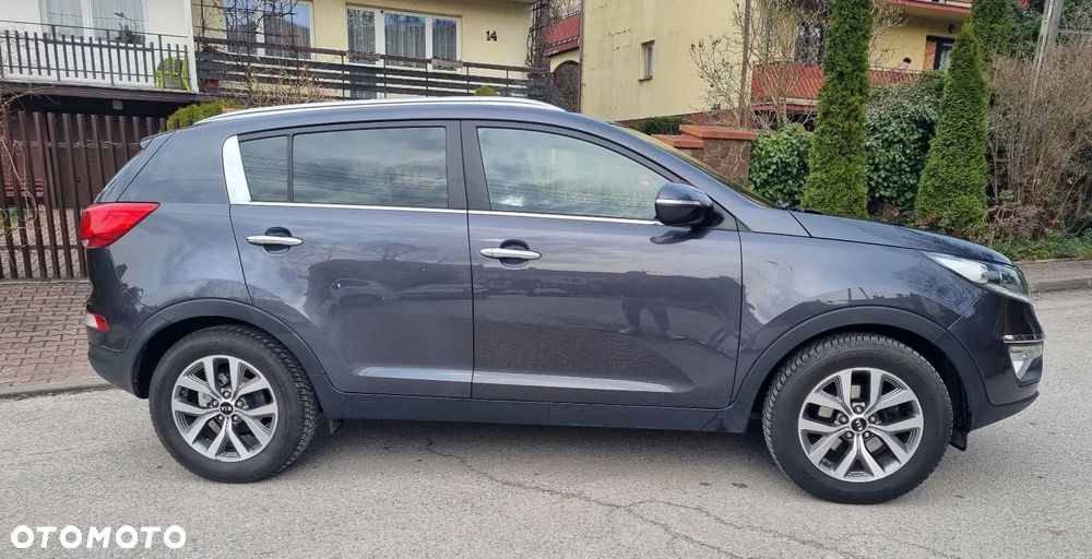 Kia Sportage 1.7 CRDI 2WD ISG Spirit - 4