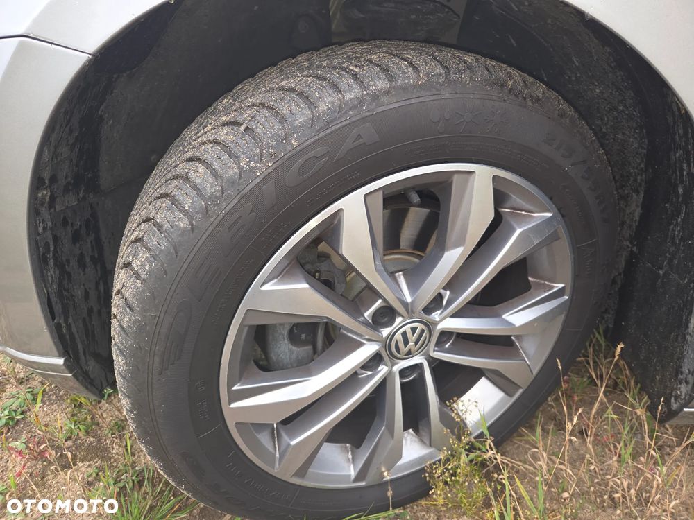 Volkswagen Passat 1.8 TSI BMT Comfortline - 11