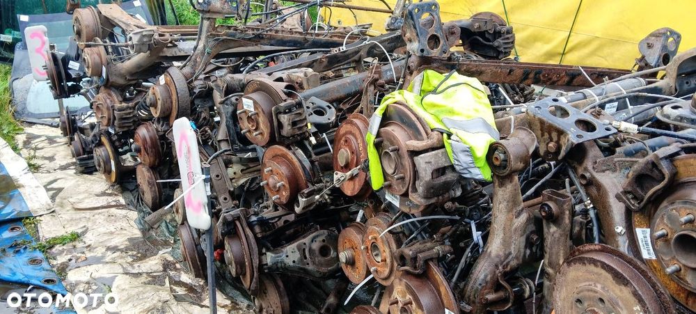 BELKA OŚ ZAWIESZENIA TYŁ TARCZE Z ABS TOYOTA AURIS I HB 5D ID: 236787 - 7