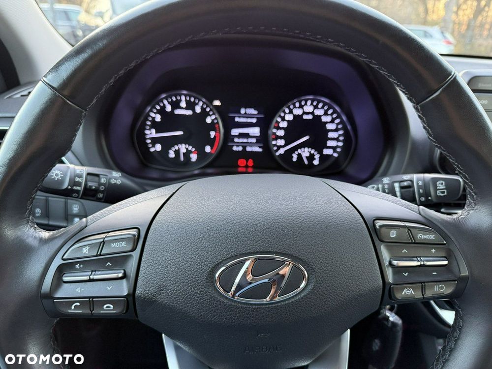 Hyundai i30 1.5 DPI Classic + - 7