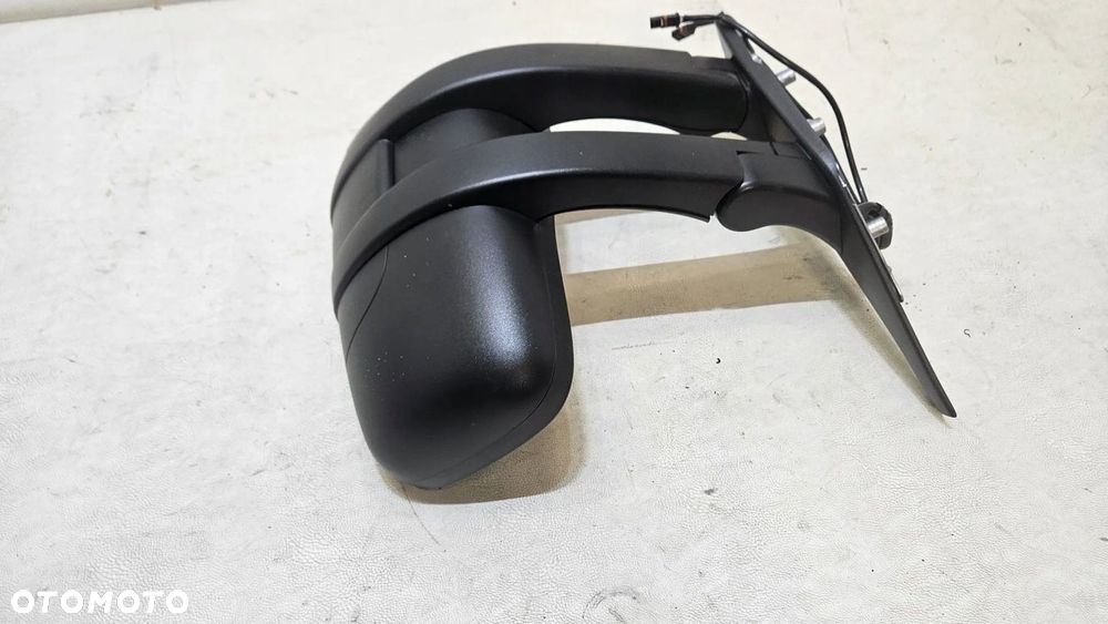 LUSTERKO LEWE DŁUGIE IVECO DAILY 8PIN 2014 - 6