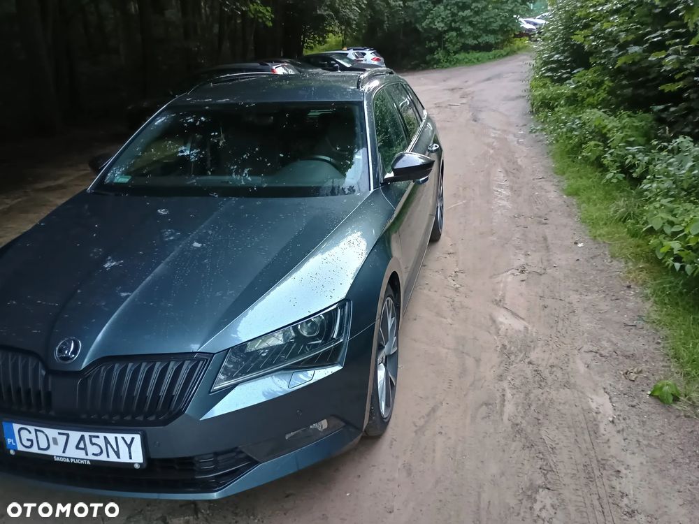 Skoda Superb 2.0 TSI Sportline DSG - 5