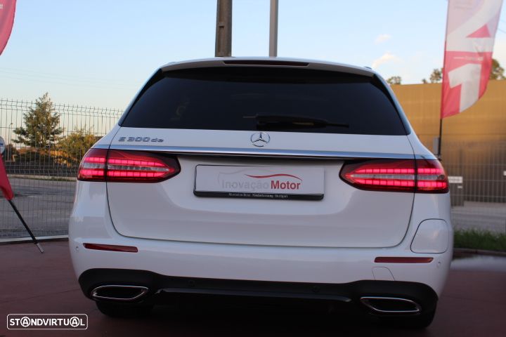 Mercedes-Benz E 300 - 33