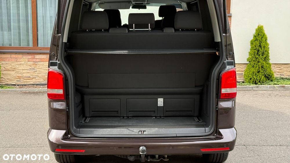 Volkswagen Multivan - 24