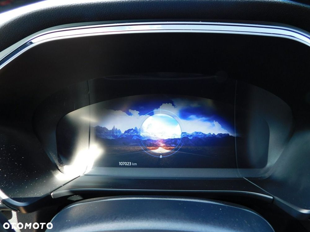 Ford Kuga - 22