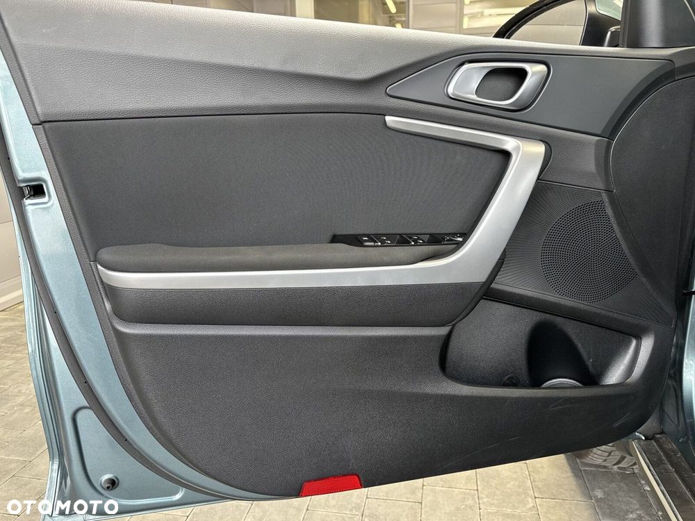 Kia XCeed 1.5 T-GDI M DCT - 12