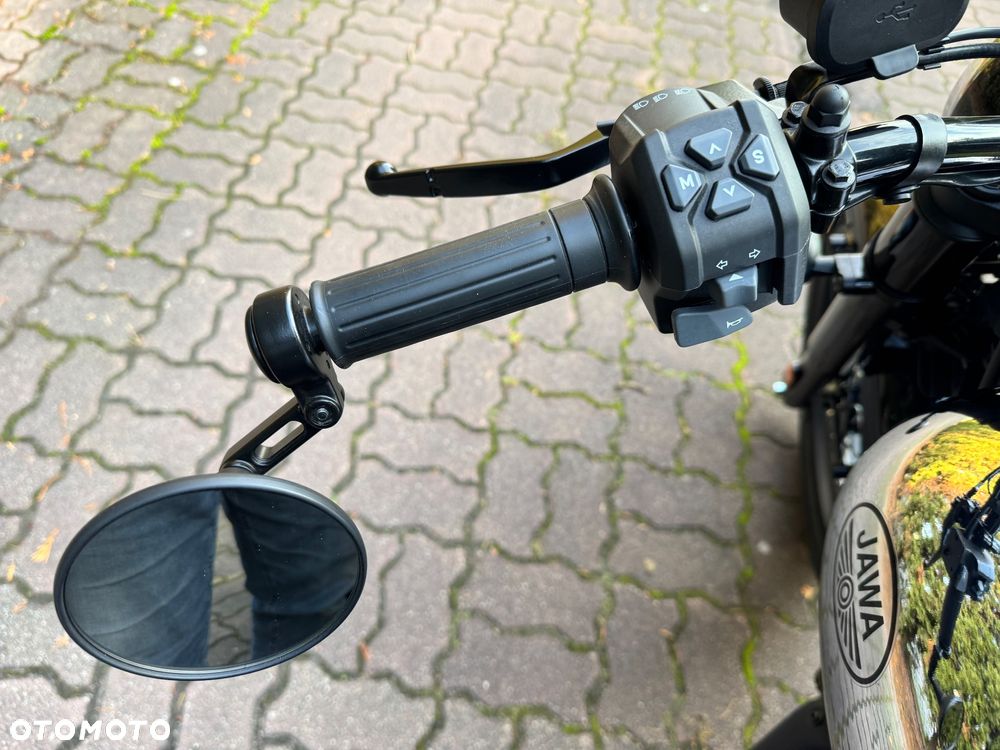 Jawa 350 42 Bobber - 25