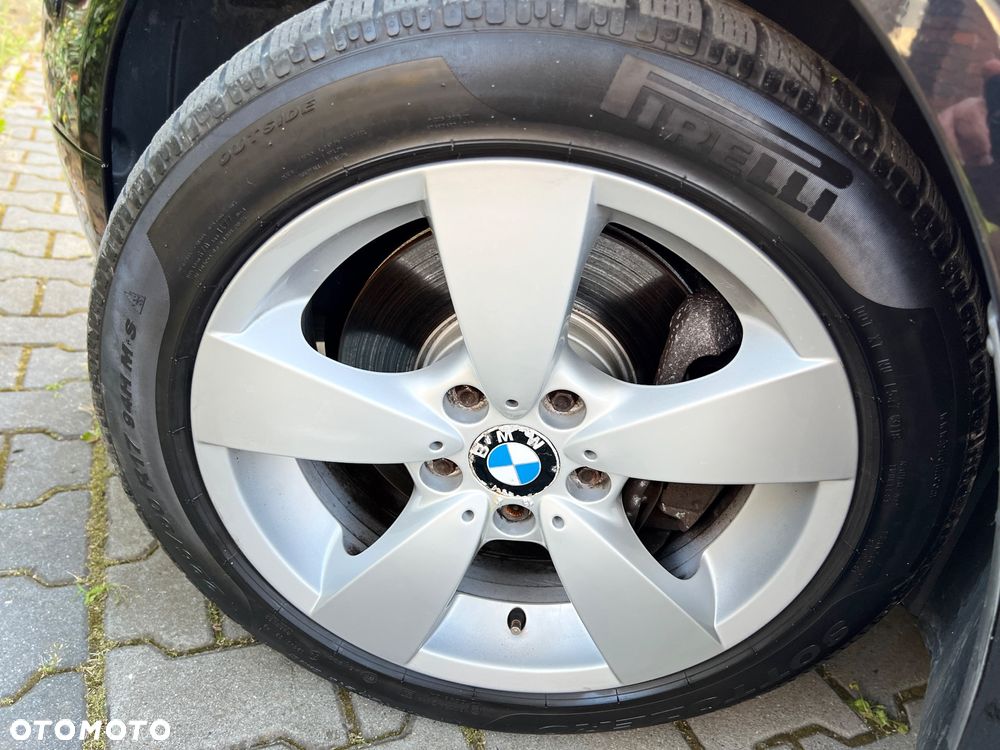 BMW Seria 5 530d xDrive - 14