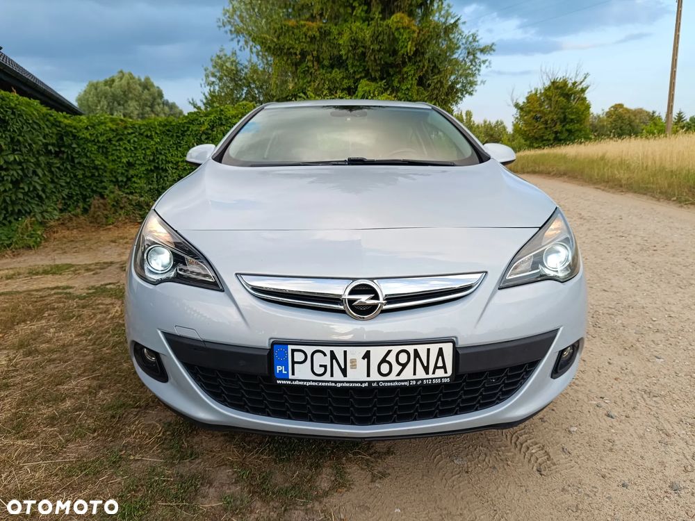 Opel Astra - 2