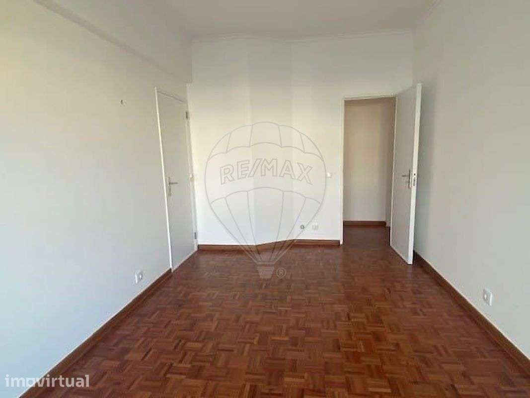 Apartamento T2 para arrendamento - Grande imagem: 5/33