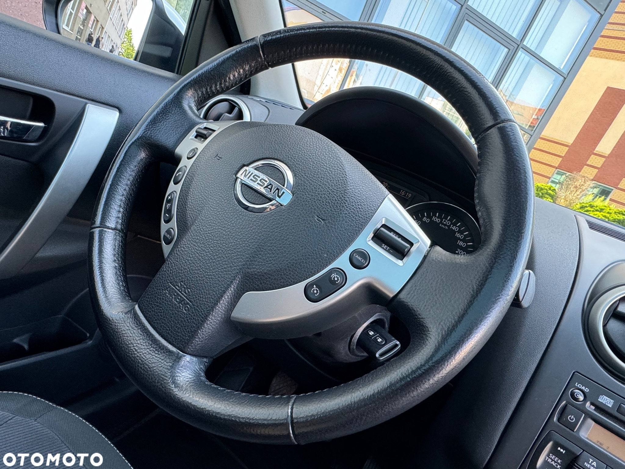 Nissan Qashqai+2 1.6 Tekna - 32