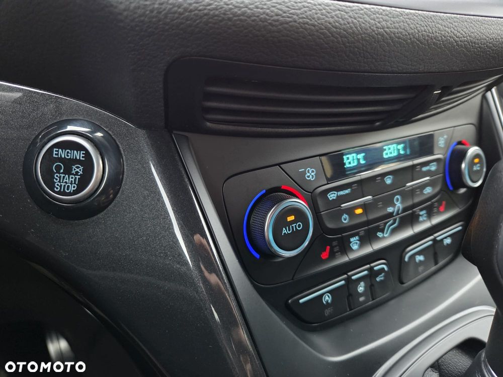 Ford Kuga 2.0 TDCi 4x4 ST-Line - 16