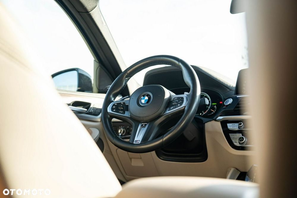 BMW X4 xM40d - 18
