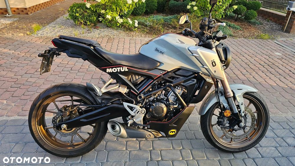 Honda CB - 2