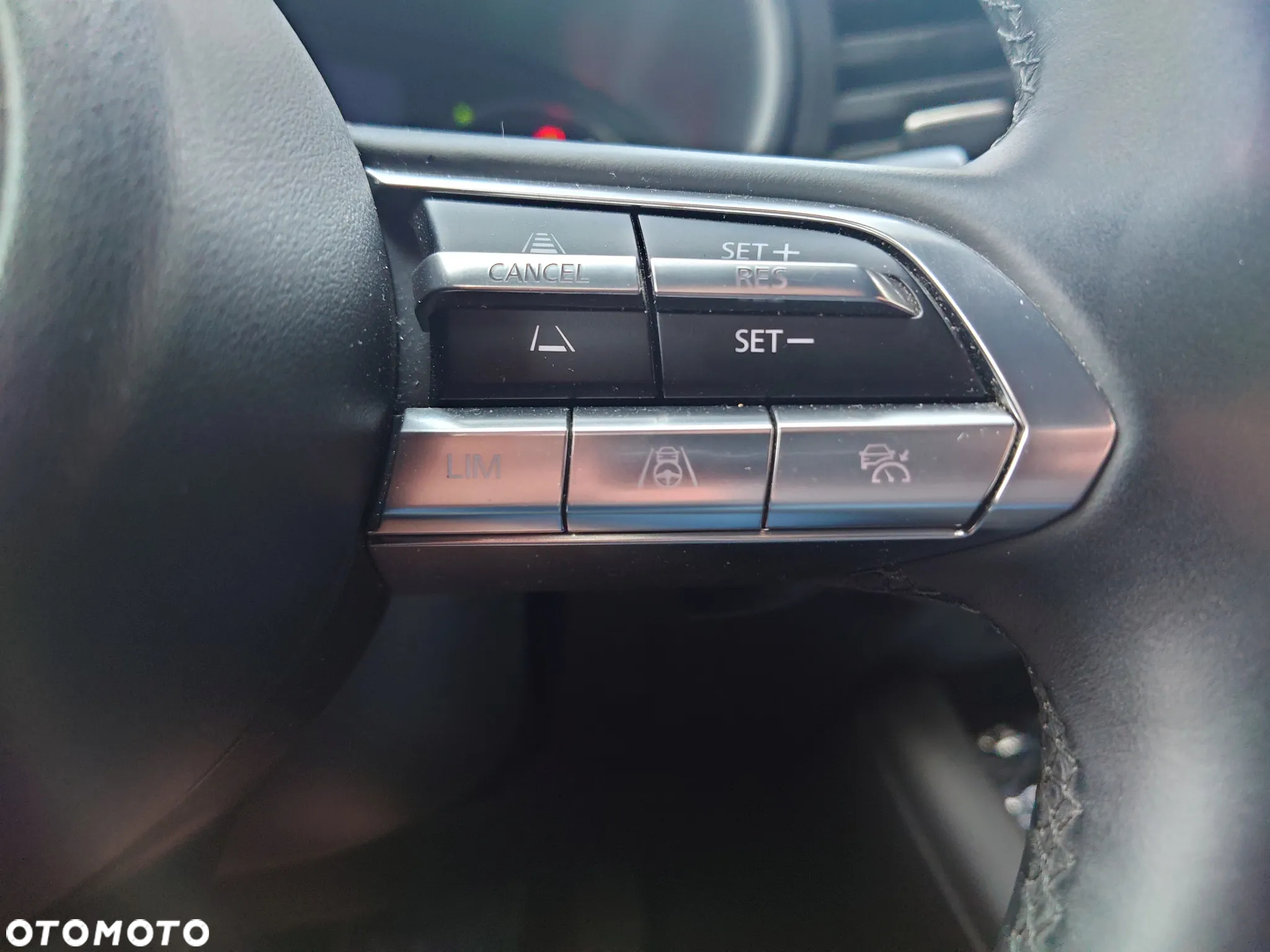 Mazda 3 - 14