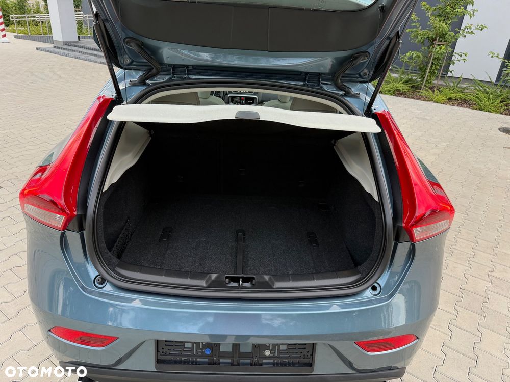 Volvo V40 T5 Geartronic Summum - 28