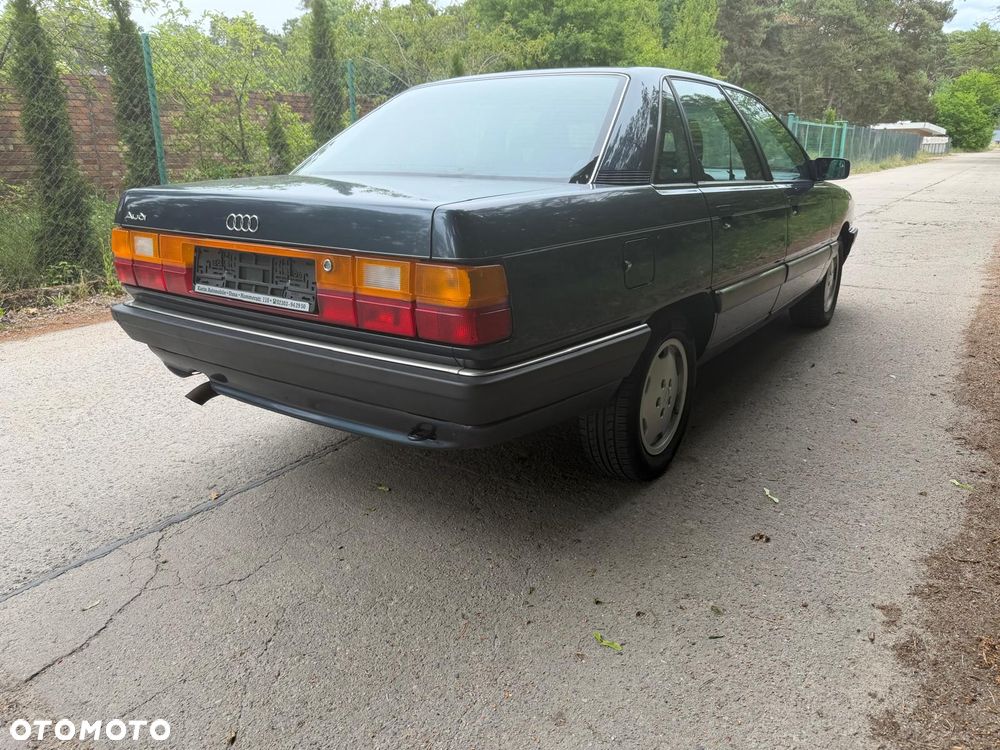 Audi 200 2.2 Turbo - 5