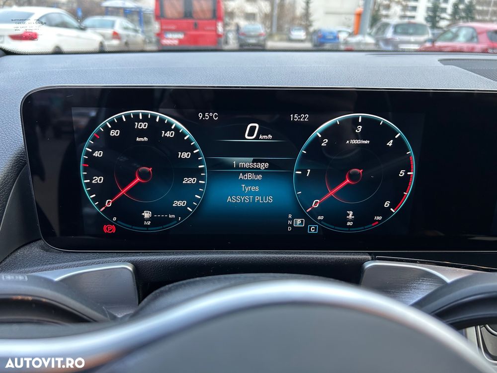 Mercedes-Benz GLB 200 d 4Matic 8G-DCT - 10