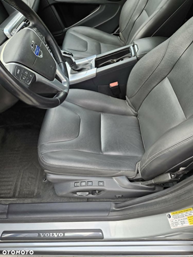 Volvo S60 T5 Powershift - 13