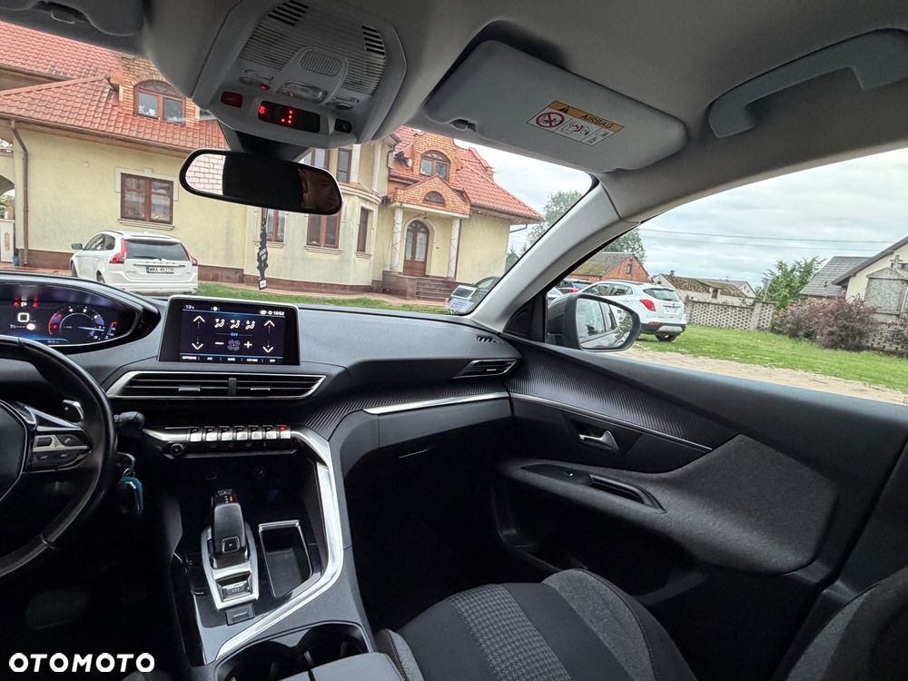 Peugeot 3008 - 12
