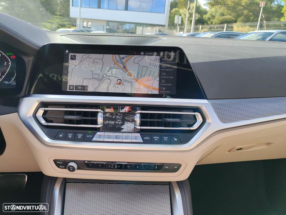BMW 420 d Pack Desportivo M Auto - 20