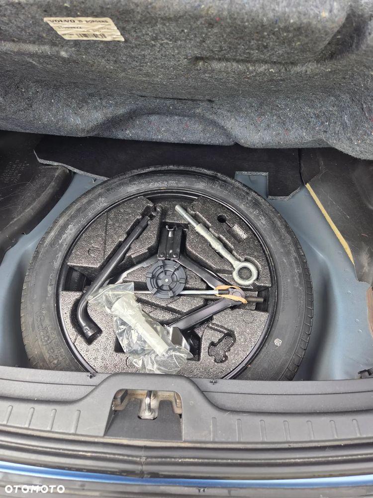 Volvo XC 60 D4 Kinetic - 12