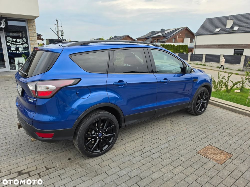 Ford Escape - 10
