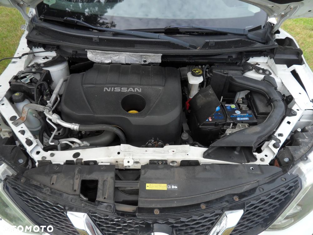 Nissan Qashqai 1.5 dCi DPF visia - 11