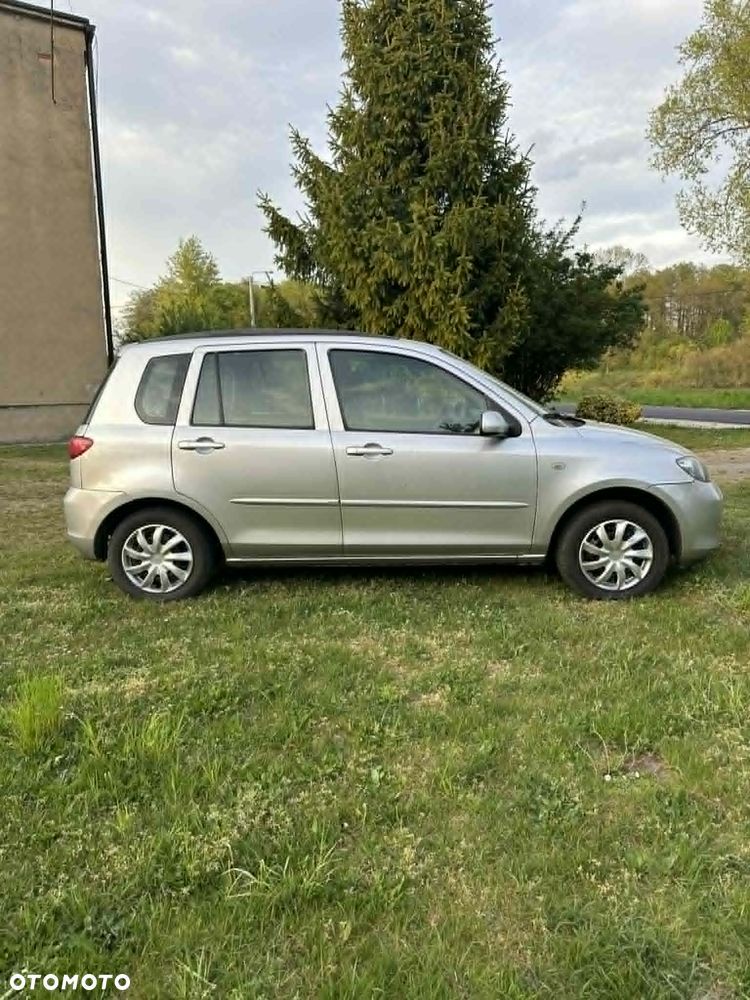 Mazda 2 - 2