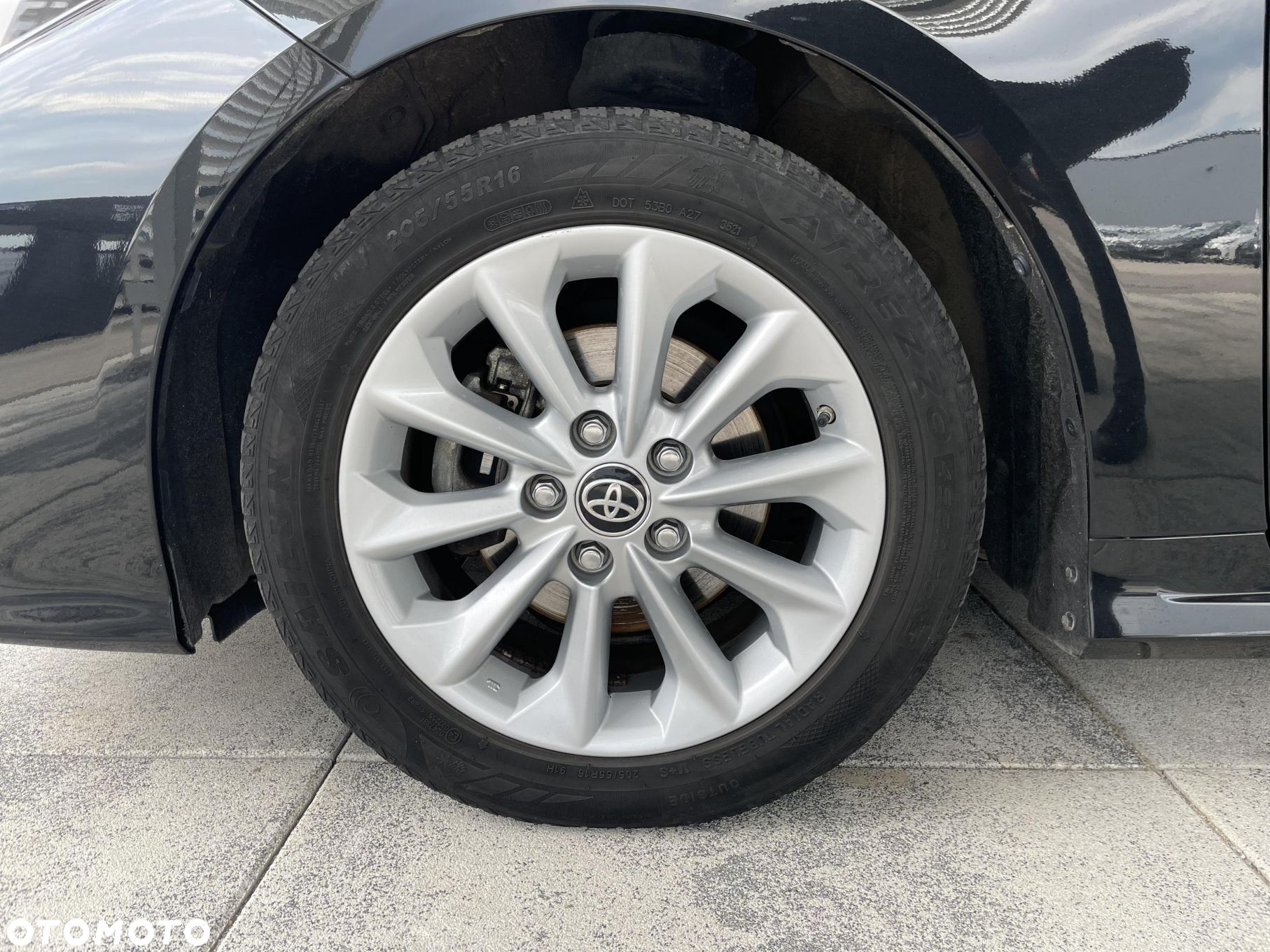 Toyota Corolla - 23