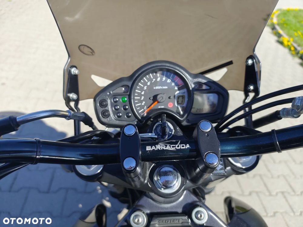 Suzuki Gladius - 16