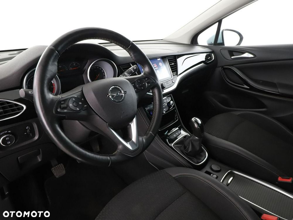 Opel Astra 1.4 Turbo Innovation - 15