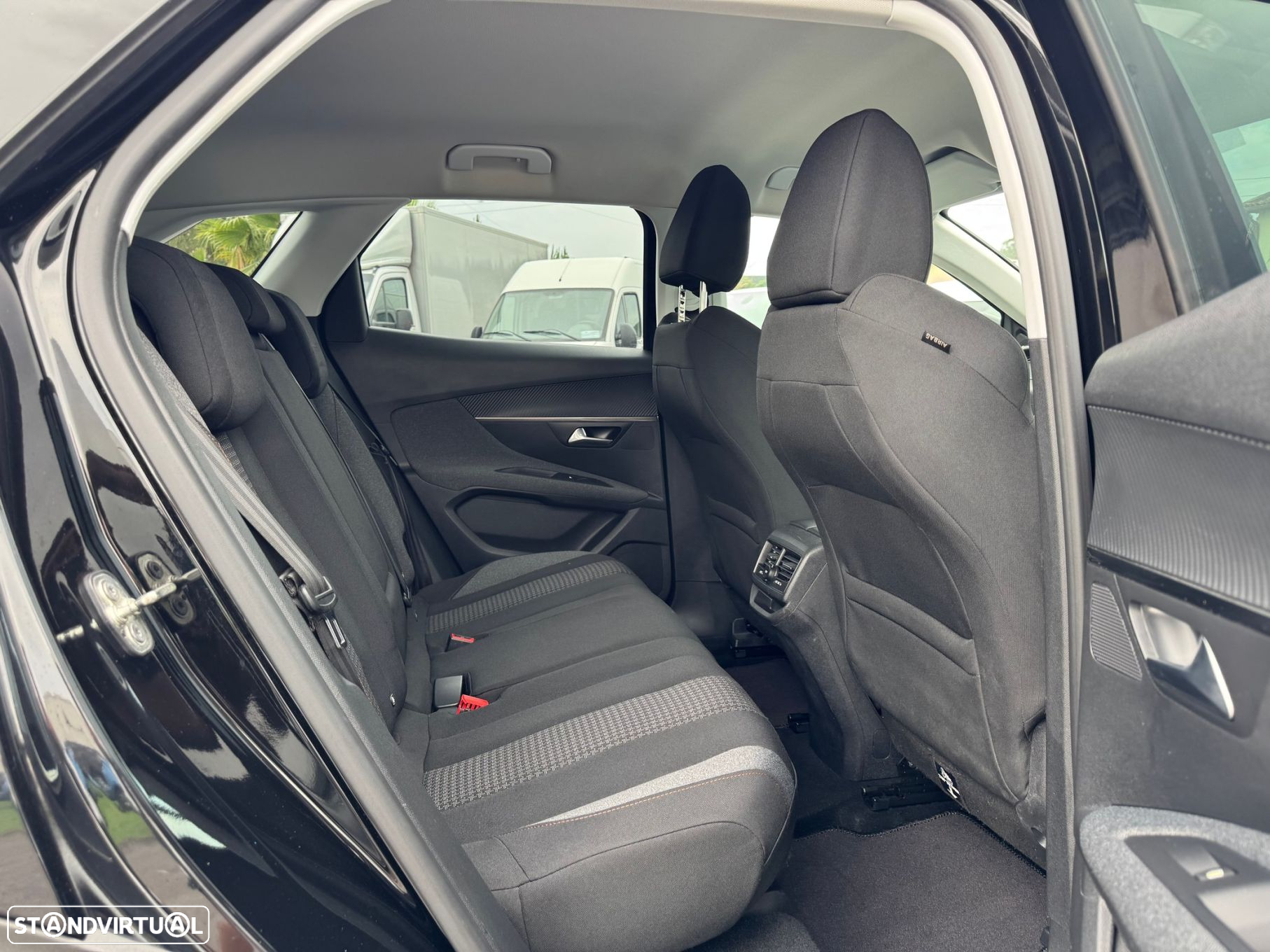 Peugeot 3008 1.5 BlueHDi Style - 6