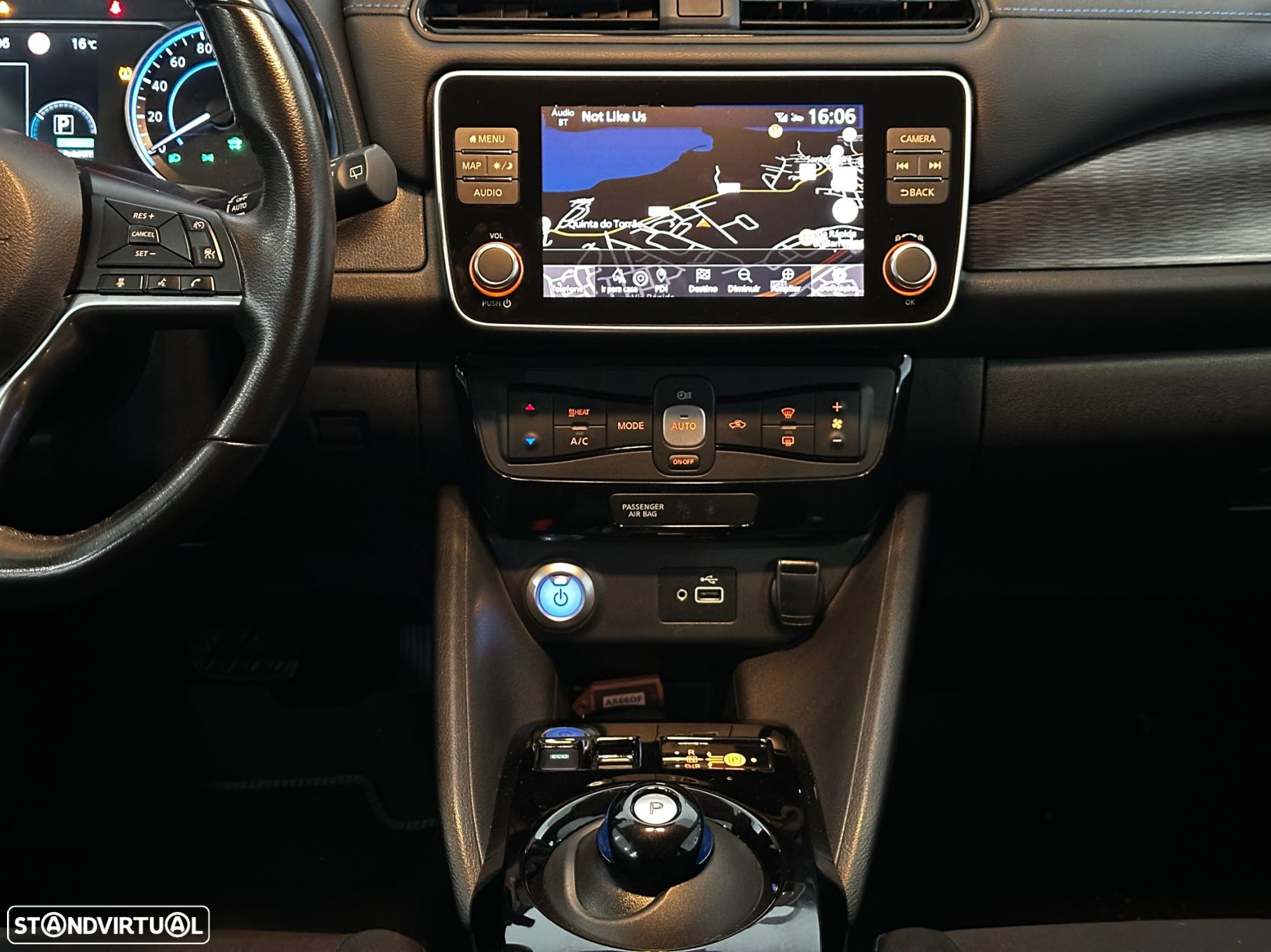 Nissan Leaf Acenta - 17