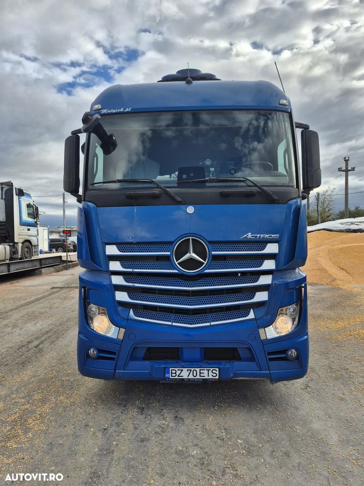 Mercedes-Benz ACTROS - 9