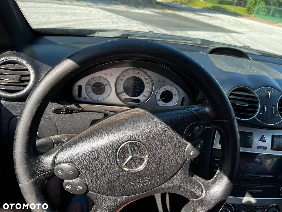 Mercedes-Benz CLK 220 CDI Avantgarde - 5