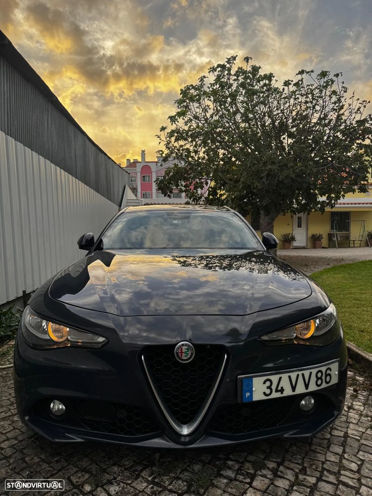 Alfa Romeo Giulia 2.2 D Super AT8 - 5