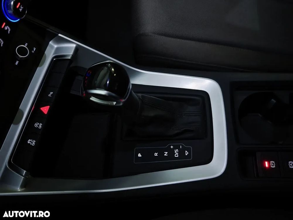 Audi Q3 35 TFSI S tronic S line - 14