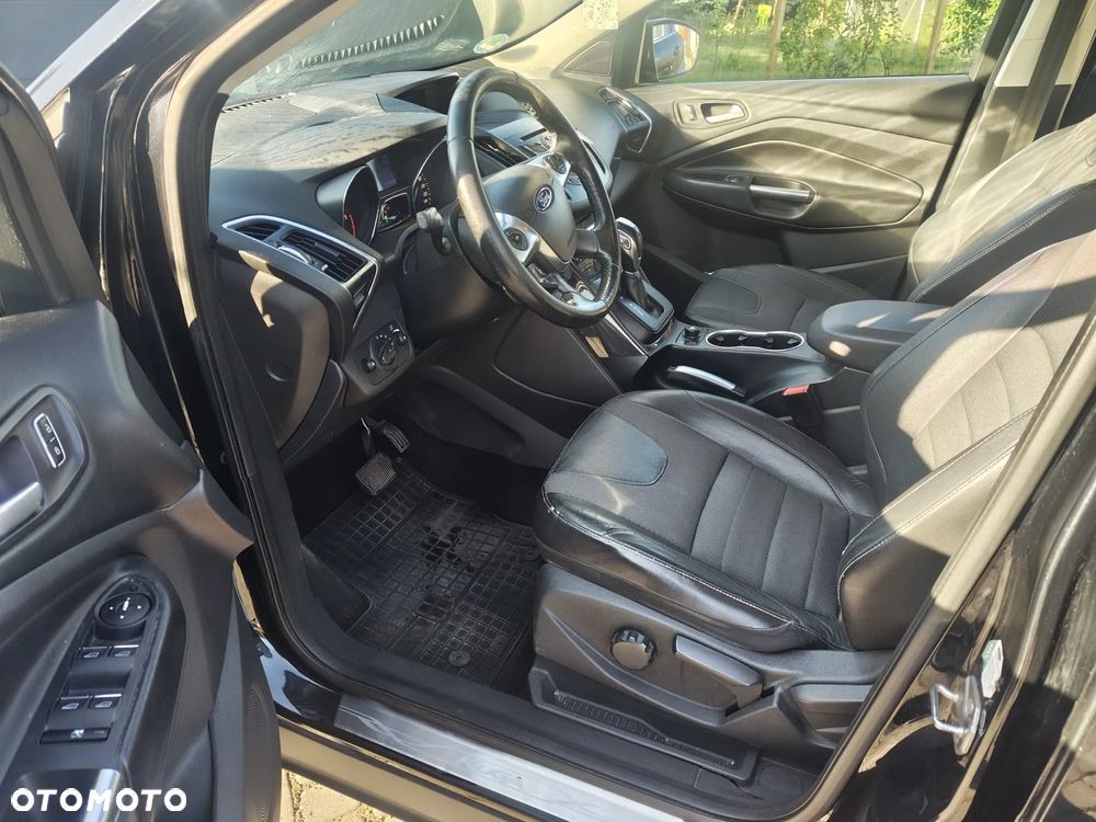 Ford Kuga 2.0 TDCi 4x4 Titanium - 11