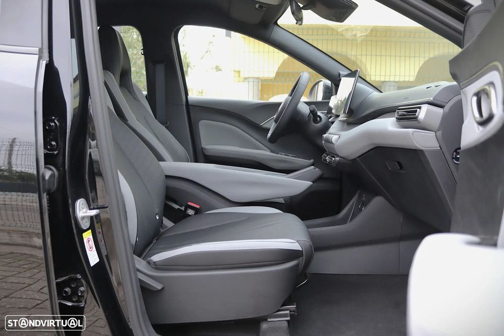 BYD Dolphin Surf 30 kWh Active - 26