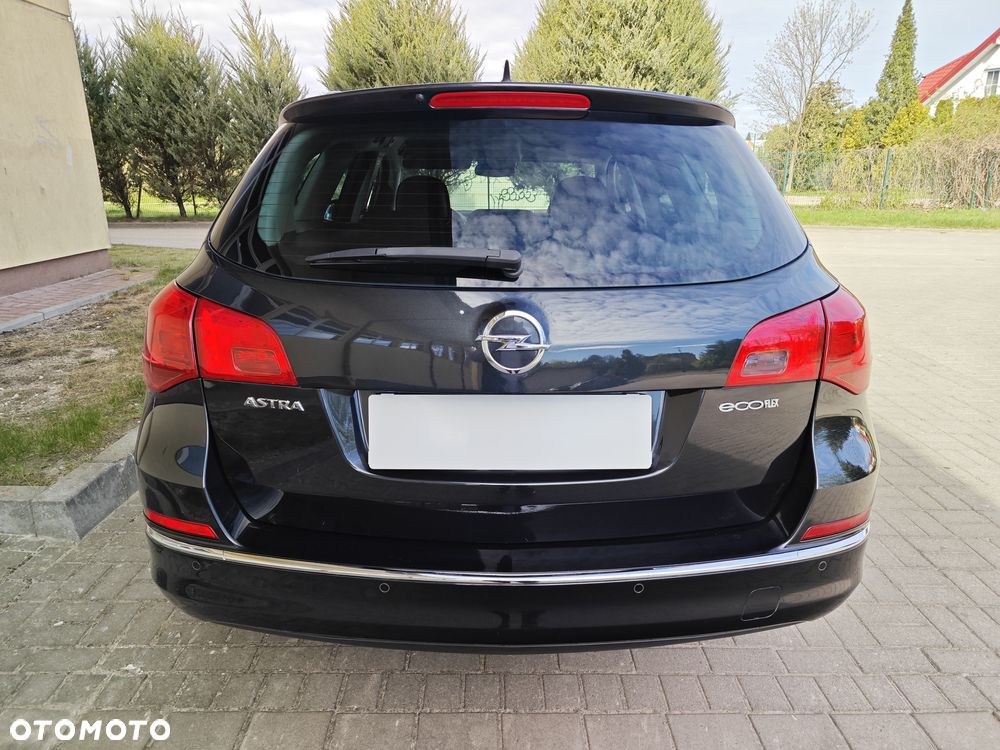 Opel Astra - 10