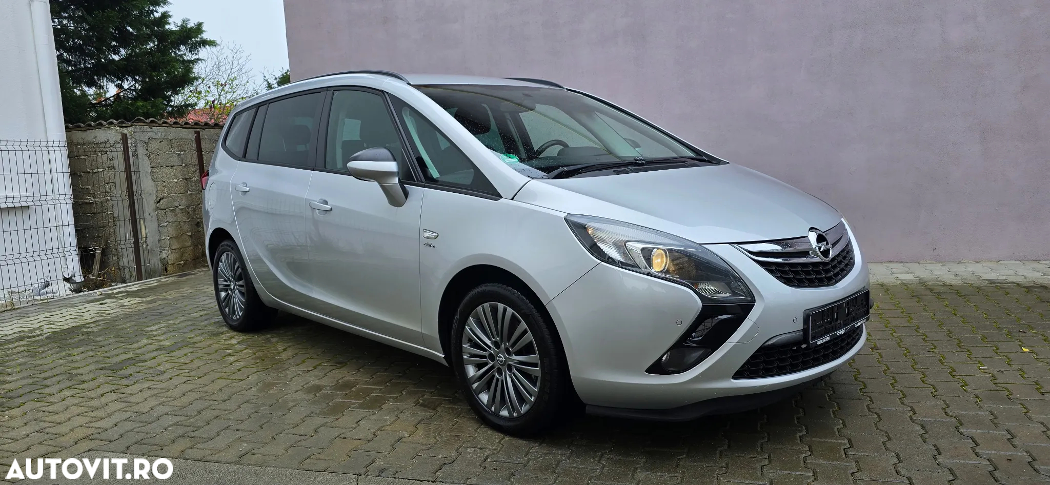 Opel Zafira Tourer 2.0 CDTI Automatik Active - 20