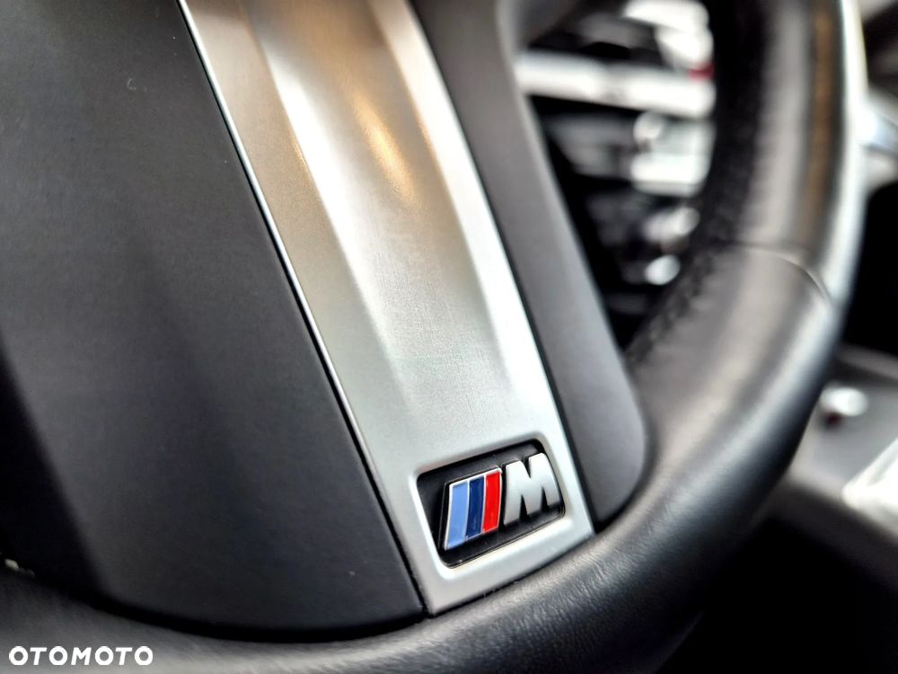 BMW Seria 5 520d xDrive mHEV M Sport Edition - 32
