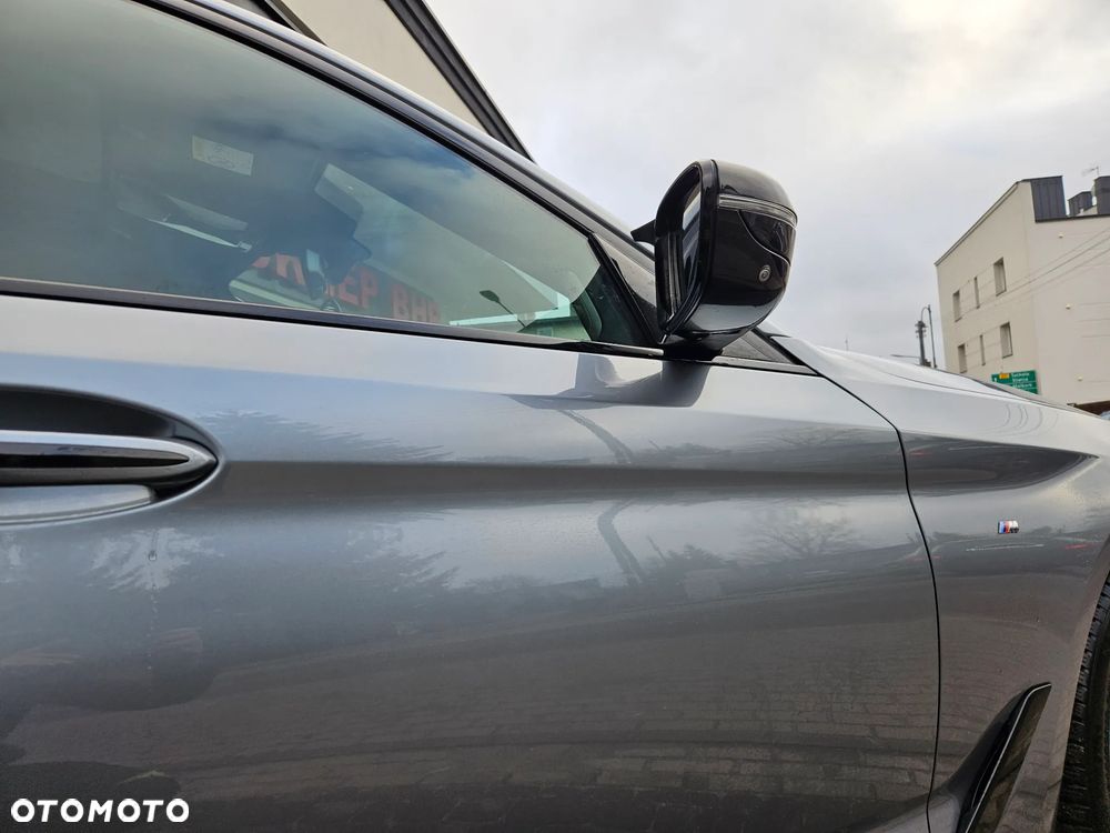 BMW Seria 5 520d xDrive M Sport sport - 7