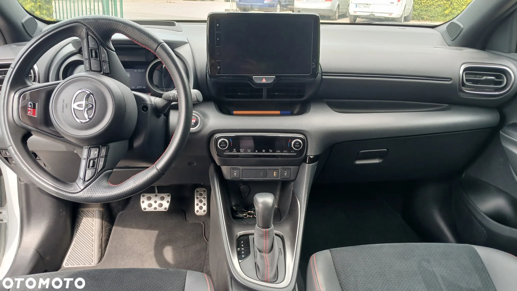 Toyota Yaris - 5