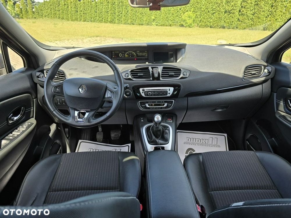 Renault Scenic - 21