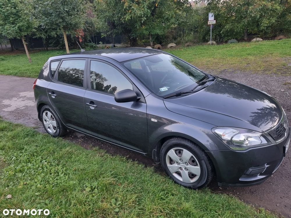 Kia Ceed 1.4 S - 11