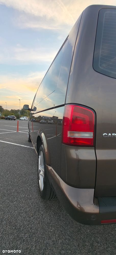 Volkswagen Caravelle - 18