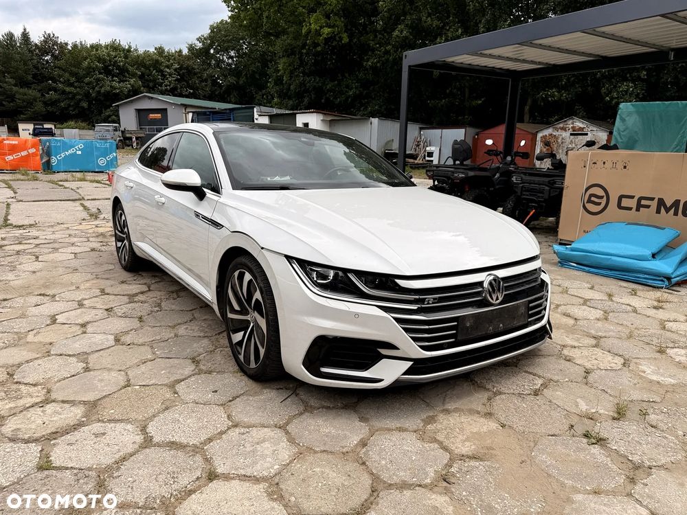 Volkswagen Arteon 2.0 TDI SCR R-Line DSG - 2
